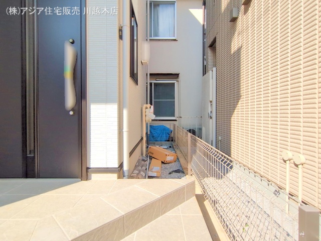 埼玉県坂戸市千代田２丁目の新築戸建て外構写真 2025年8月18日撮影