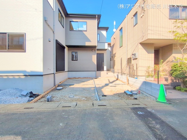埼玉県坂戸市千代田２丁目の新築戸建て外構写真 2025年8月18日撮影