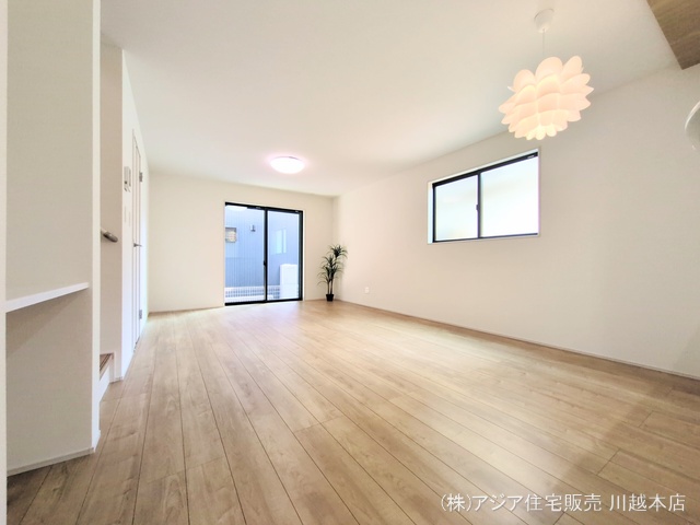 埼玉県ふじみ野市南台２丁目の新築戸建てリビング写真 2025年8月31日撮影