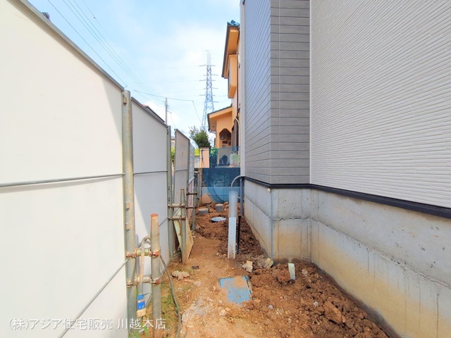 埼玉県坂戸市西坂戸4丁目の新築戸建て外構写真 2025年9月9日撮影