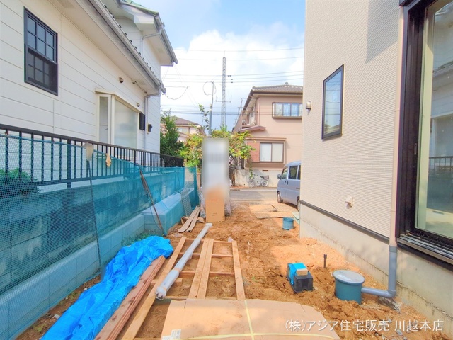 埼玉県坂戸市西坂戸4丁目の新築戸建て外構写真 2025年9月9日撮影