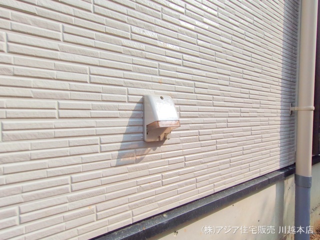 埼玉県坂戸市西坂戸4丁目の新築戸建て外構写真 2025年9月9日撮影
