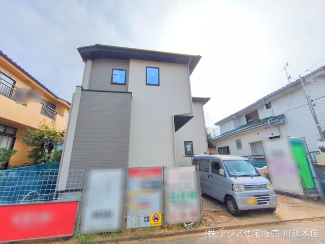 埼玉県坂戸市西坂戸4丁目の新築戸建て外構写真 2025年9月9日撮影