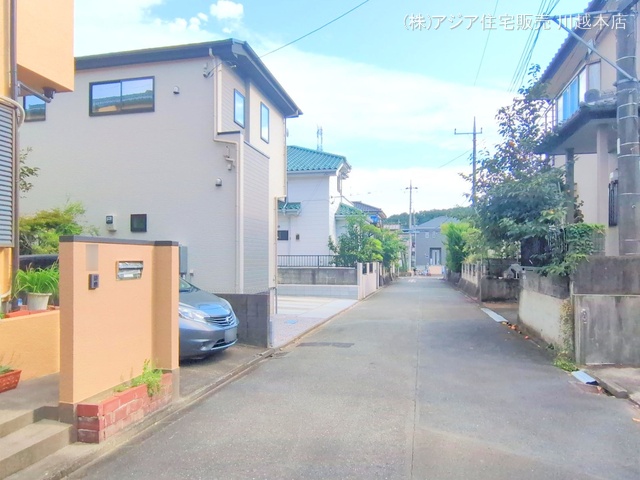 埼玉県坂戸市西坂戸4丁目の新築戸建て完成写真 2025年9月28日撮影