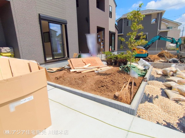 埼玉県狭山市柏原の新築戸建て外構写真 2025年7月30日撮影