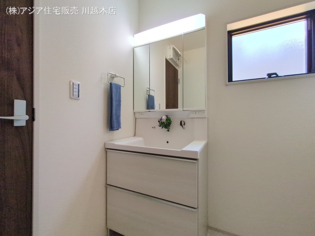 埼玉県狭山市柏原の新築戸建て洗面所写真 2025年9月25日撮影