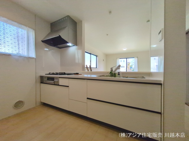 埼玉県狭山市柏原の新築戸建てキッチン写真 2025年9月25日撮影