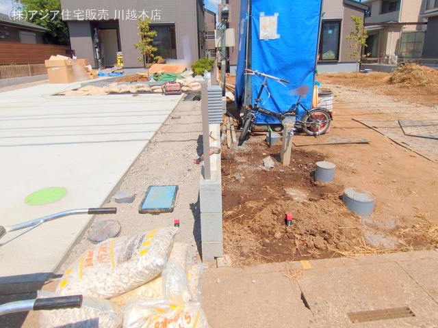 埼玉県狭山市柏原の新築戸建て外構写真 2025年7月30日撮影