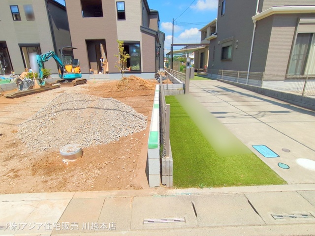 埼玉県狭山市柏原の新築戸建て外構写真 2025年7月30日撮影