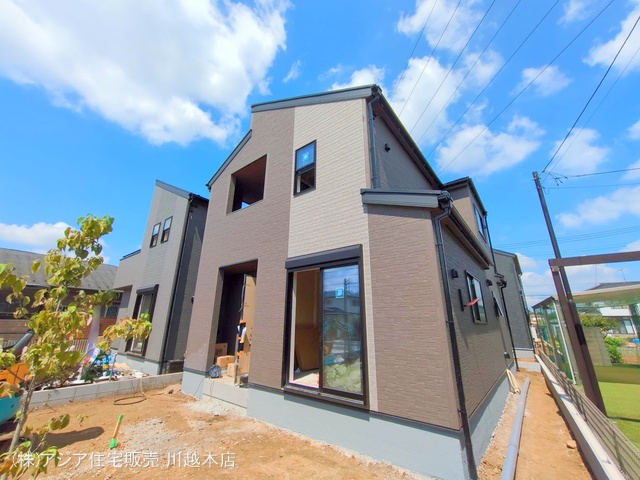 埼玉県狭山市柏原の新築戸建て外構写真 2025年7月30日撮影
