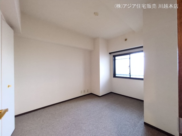 埼玉県坂戸市関間３丁目のマンション『コスモ若葉』居室メイン写真 2025年8月25日撮影