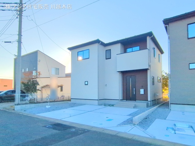 埼玉県坂戸市大字片柳の新築戸建て完成写真 2025年11月11日撮影