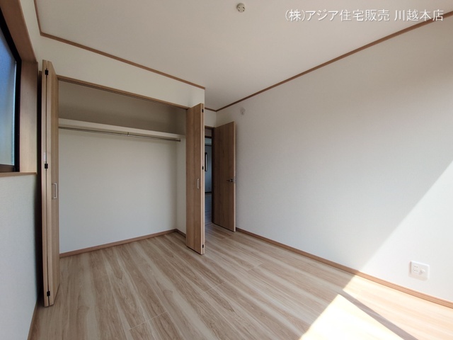 埼玉県坂戸市溝端町の新築戸建て居室サブ写真 2025年8月20日撮影