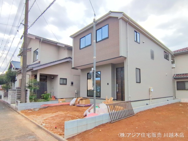 埼玉県鶴ヶ島市南町1丁目の新築戸建て外構写真 2025年11月17日撮影