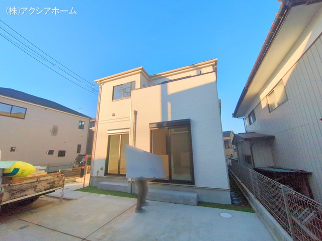 埼玉県入間市大字仏子の新築戸建て完成写真 2025年12月15日撮影