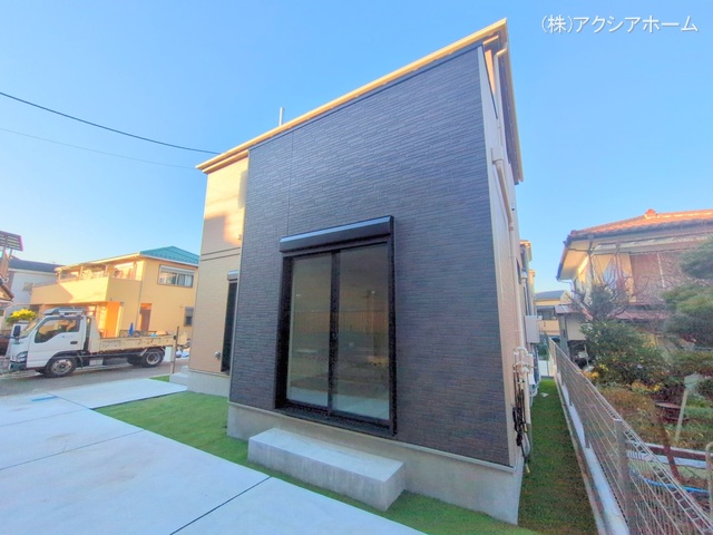 埼玉県入間市大字仏子の新築戸建て完成写真 2025年12月15日撮影