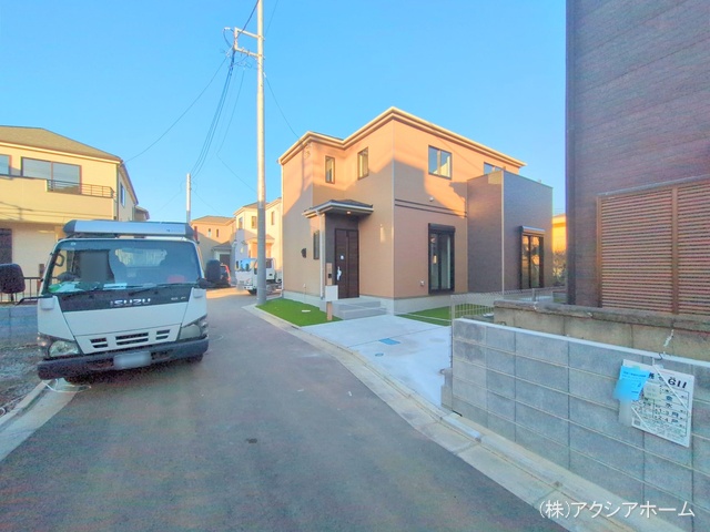 埼玉県入間市大字仏子の新築戸建て完成写真 2025年12月15日撮影