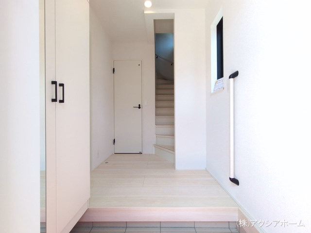 所沢市和ケ原1丁目（戸建）01 玄関
