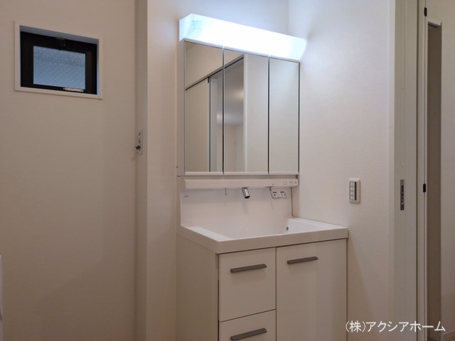 所沢市大字下安松（戸建）02 洗面所