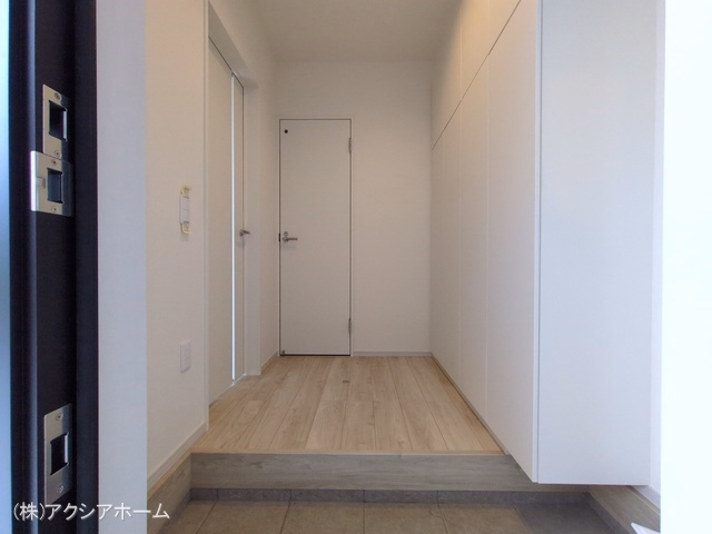 所沢市大字上安松（戸建）01 玄関