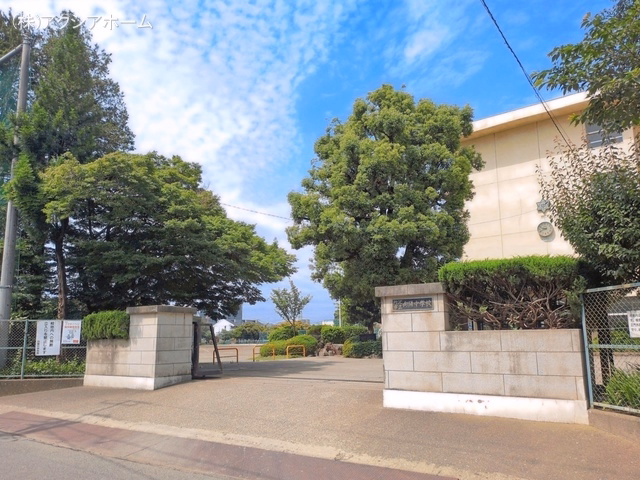 所沢市立向陽中学校