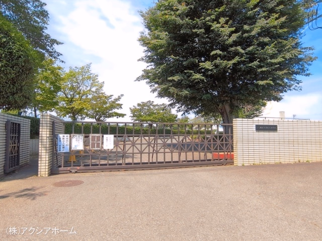 入間市立西武中学校