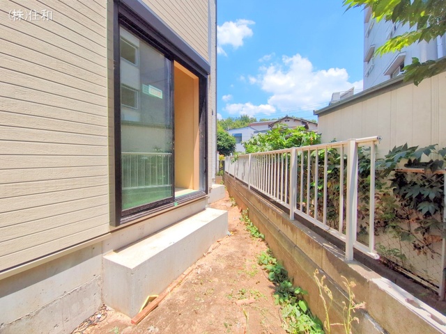 埼玉県志木市幸町2丁目の新築戸建て外構写真 2025年7月27日撮影