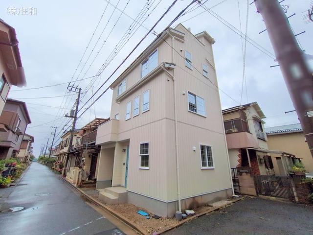 埼玉県入間郡三芳町大字北永井の新築戸建て外構写真 2025年5月29日撮影