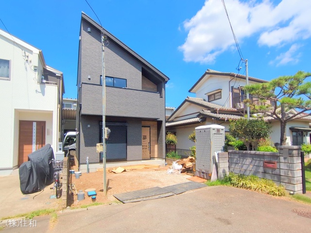 埼玉県入間郡三芳町大字藤久保の新築戸建て外構写真 2025年9月1日撮影