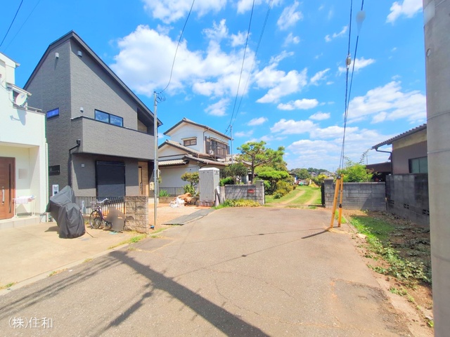埼玉県入間郡三芳町大字藤久保の新築戸建て外構写真 2025年9月1日撮影