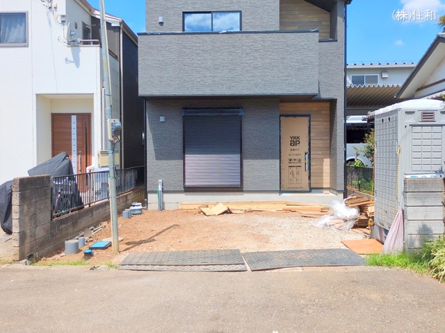 埼玉県入間郡三芳町大字藤久保の新築戸建て外構写真 2025年9月1日撮影