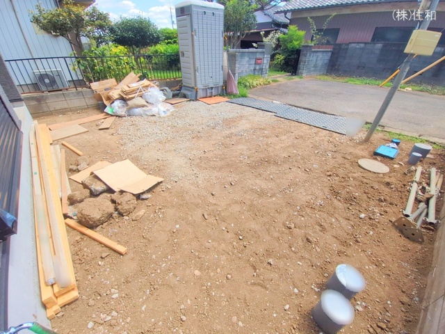 埼玉県入間郡三芳町大字藤久保の新築戸建て外構写真 2025年9月1日撮影