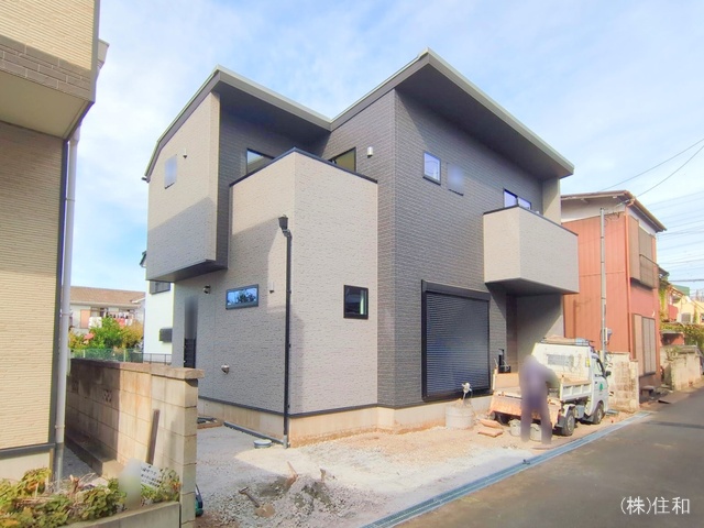 埼玉県ふじみ野市桜ケ丘３丁目の新築戸建て外構写真 2025年10月28日撮影