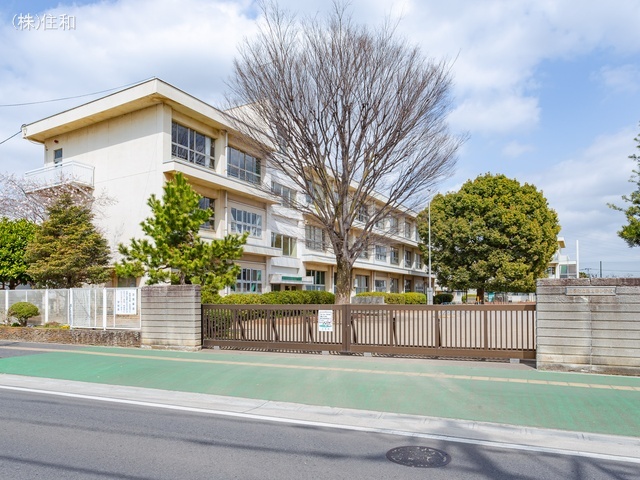 三芳町立藤久保小学校 距離800m