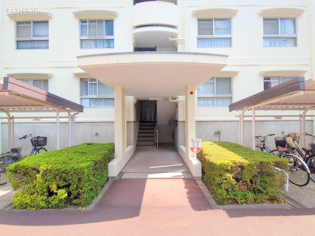 埼玉県志木市館1丁目のマンション『志木ニュータウン南の森壱番街2号棟』外観写真 2025年8月31日撮影