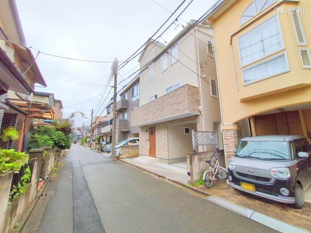 埼玉県入間郡三芳町大字竹間沢の新築戸建て完成写真 2025年9月19日撮影