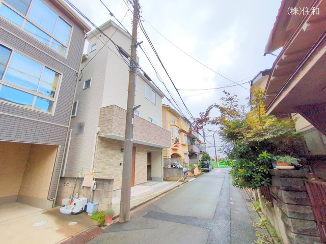 埼玉県入間郡三芳町大字竹間沢の新築戸建て完成写真 2025年9月19日撮影