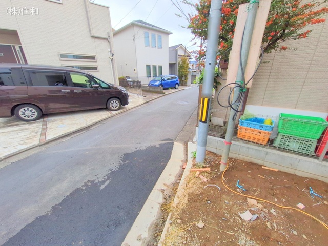 埼玉県志木市本町3丁目の新築戸建て外構写真 2025年10月14日撮影