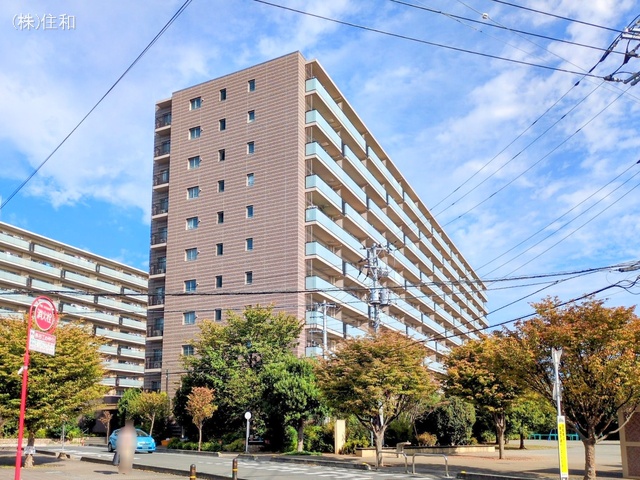 埼玉県志木市柏町１丁目のマンション『シーズンスイート志木の社』外観写真 2025年10月28日撮影