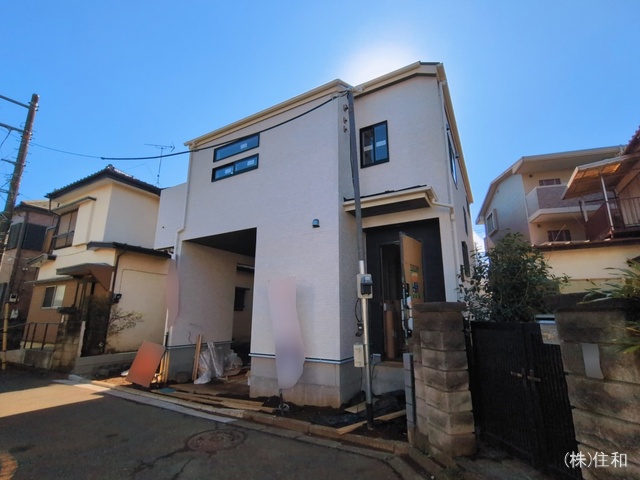 埼玉県入間郡三芳町大字藤久保の新築戸建て外構写真 2026年3月3日撮影