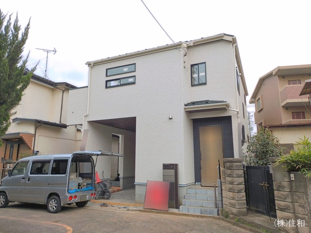 埼玉県入間郡三芳町大字藤久保の新築戸建て外構写真 2026年3月24日撮影