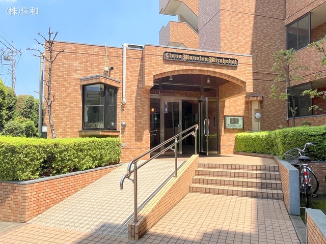 埼玉県入間郡三芳町大字藤久保のマンション『ライオンズマンションみずほ台』外観写真 2024年7月22日撮影