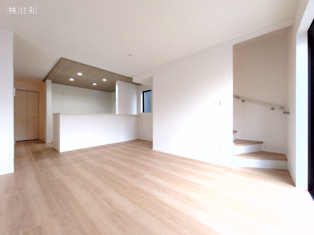 ふじみ野市上福岡5丁目(戸建)03 リビング
