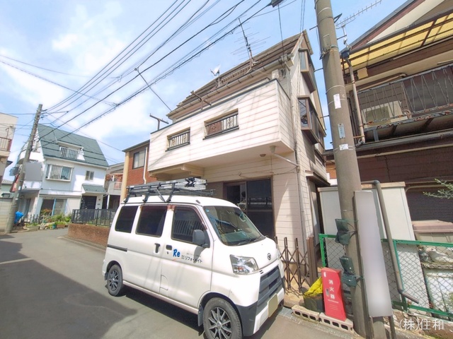 埼玉県入間郡三芳町大字藤久保の中古戸建て外構写真 2026年4月8日撮影