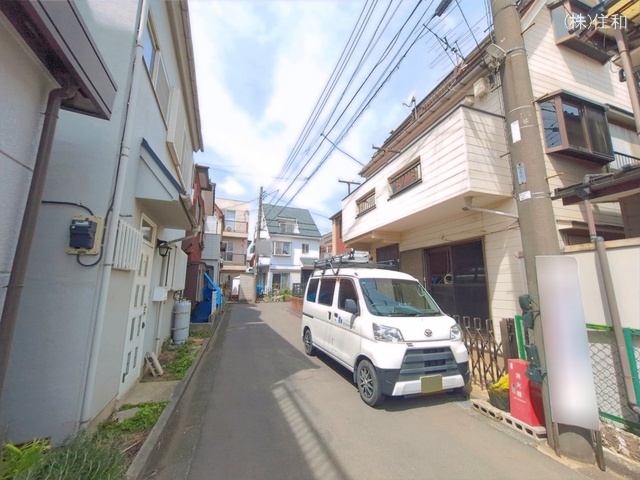 埼玉県入間郡三芳町大字藤久保の中古戸建て外構写真 2026年4月8日撮影