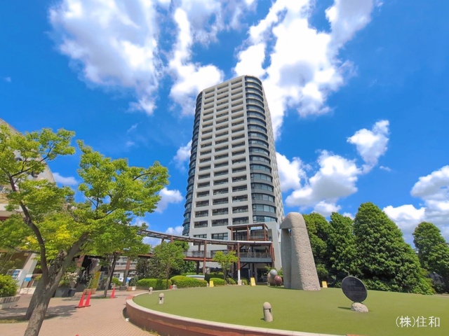 埼玉県ふじみ野市うれし野２丁目のマンション『リズムタワー1』外観写真 2026年5月10日撮影