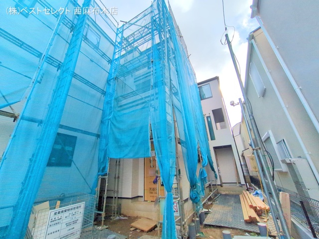 東京都大田区西六郷2丁目の新築戸建てシート写真 2025年7月17日撮影