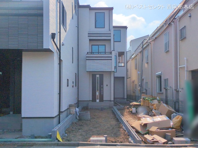 東京都大田区西六郷2丁目の新築戸建て外構写真 2025年8月18日撮影