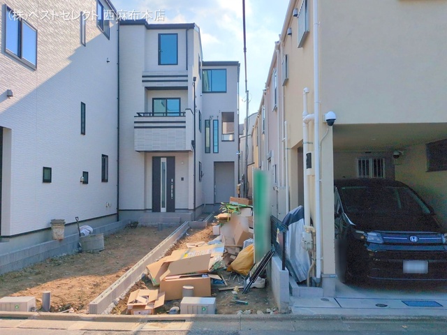東京都大田区西六郷2丁目の新築戸建て外構写真 2025年8月18日撮影