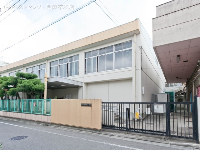 大田区立東調布第三小学校 距離240m
